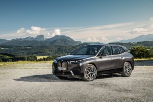 BMW Group schließt direkte Vereinbarung mit Chiplieferanten zur Absicherung der Versorgung