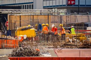 Baugewerbe: Ausbildungszahlen steigen weiter Handwerk und Mittelstand leisten Löwenanteil bei der Ausbildung junger Menschen